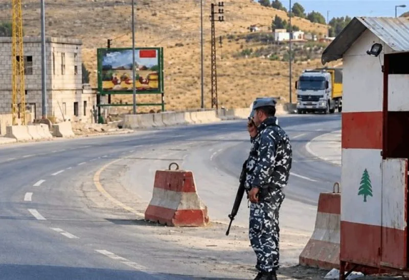 كيف عبرت "شحنة المتفجرات" إلى لبنان وما دور "أمهز"؟