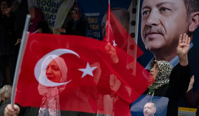 الرئاسة التركية: أردوغان أبلغ ترامب بأن تركيا تتابع التطورات في مضيق هرمز واليمن
